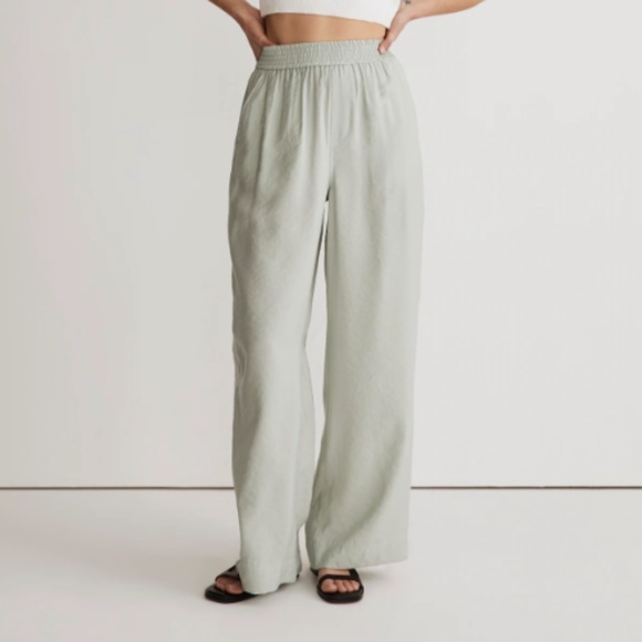 Madewell Carley Wide-Leg Pant in Softdrape, size medium, color sage mist - Picture 1 of 11